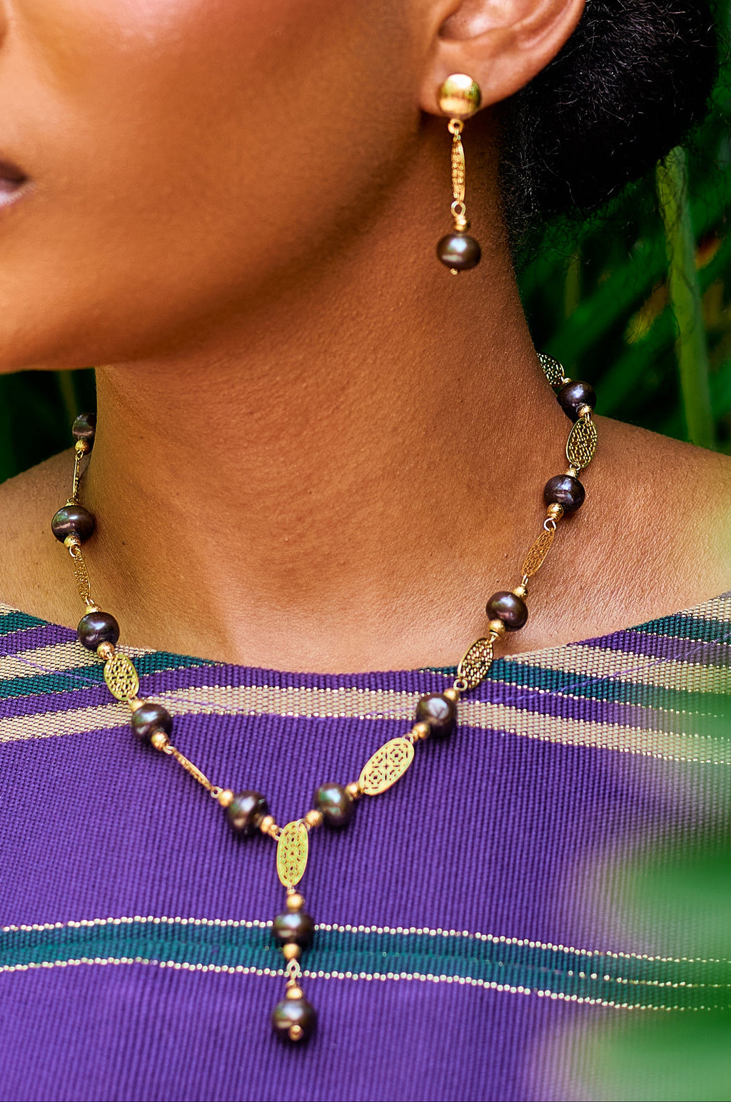 Agbèké | Traditional Coral & Gemstone Jewelry Set