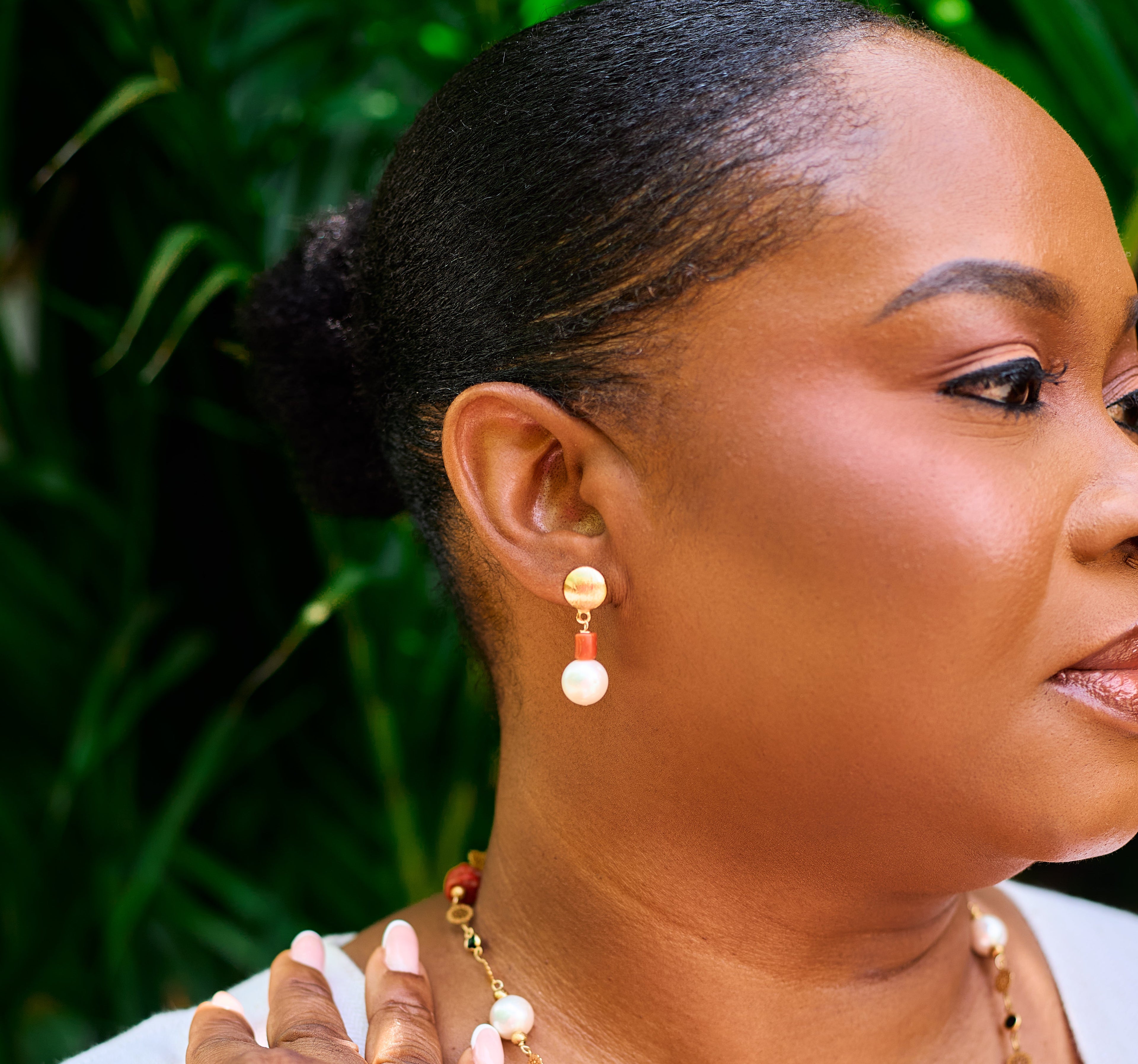 Àyoká | Genuine Coral & Pearl Earrings